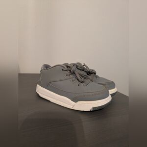 Nike Jordan Flight Origin 3 Toddler Gray and White Sneakers